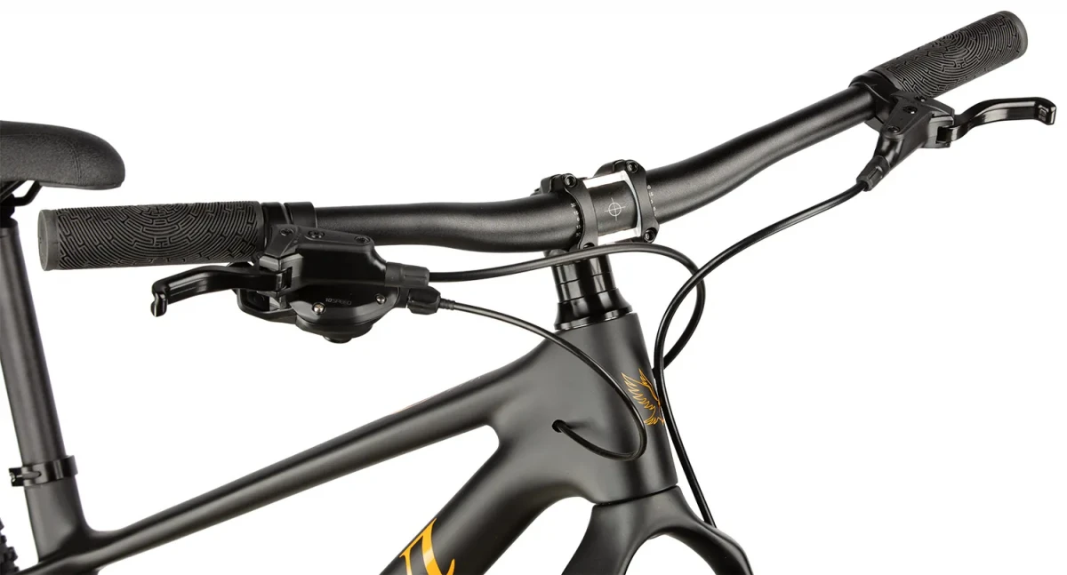 Велосипед Сокол, рама и вилка из карбонового волокна, 24 дюйма, Черно/коричневый Велосипед Сокол, рама и вилка из карбонового волокна, 24 дюйма, Черно/коричневый