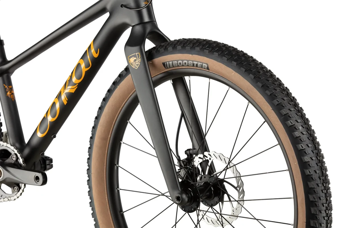 Велосипед Сокол, рама и вилка из карбонового волокна, 24 дюйма, Черно/коричневый Велосипед Сокол, рама и вилка из карбонового волокна, 24 дюйма, Черно/коричневый